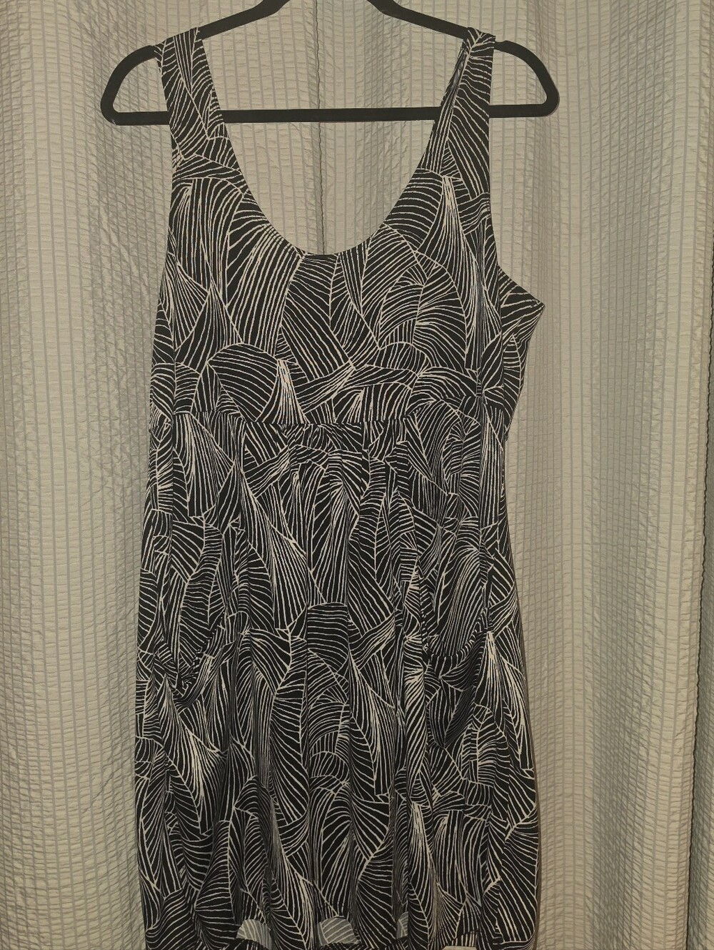 J Valdi Black And White Dress With Pockets